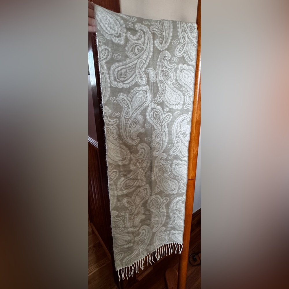 Croft&Barrow Paisley Scarf✨